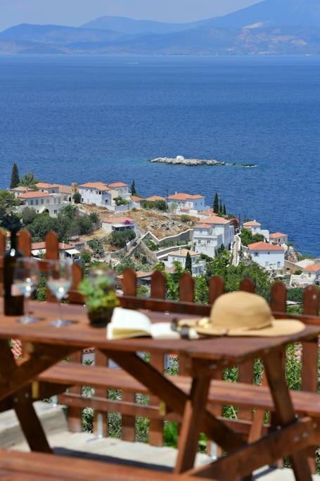 Appartement Haven à Hydra  Extérieur photo
